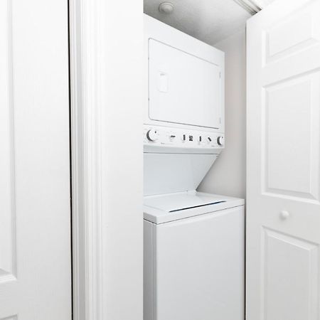 Beautiful 2/2.5 Condo W/Free Parking Fast Wifi Miami Exteriér fotografie